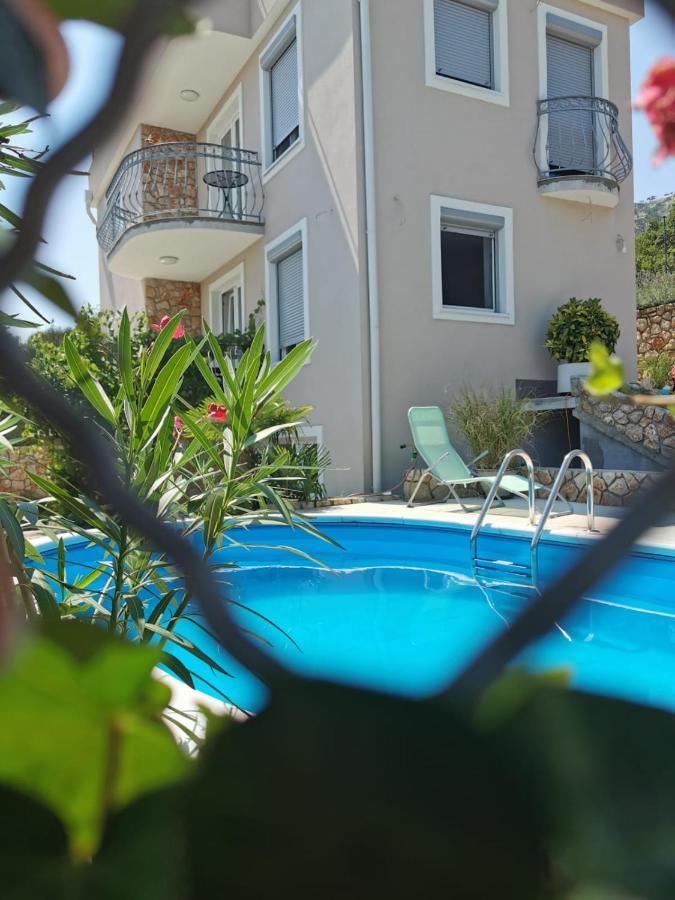 Ferienhaus Nera 플로민 외부 사진