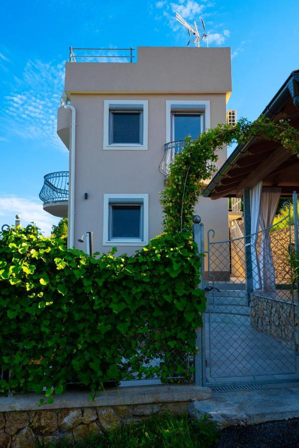 Ferienhaus Nera 플로민 외부 사진